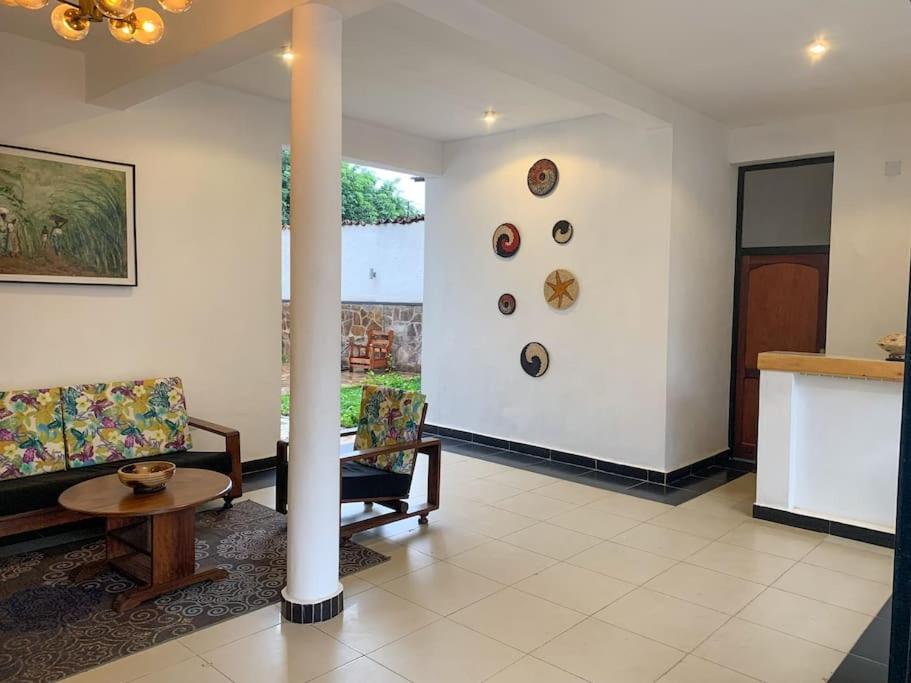City Center Apartments Μπουζουμπούρα Εξωτερικό φωτογραφία